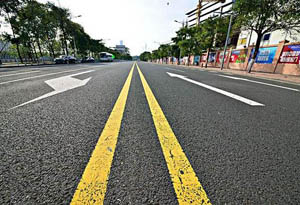 道路交通中双实线和单实线的区别_双实线和单实线的区别是什么?